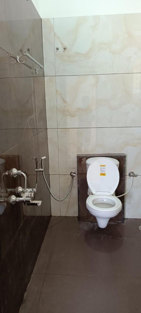 Shi'S 2Bhk Individual Villa @ קוימבטור מראה חיצוני תמונה